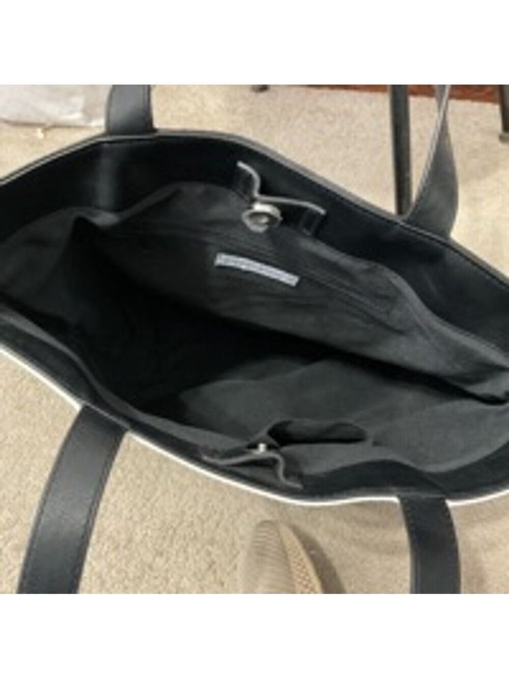 Trendy Kenneth Cole Reaction Women's oversized Tote Bag Black & White - Picture 4 of 4